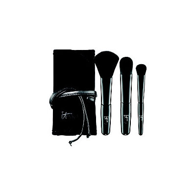 IT Brushes For ULTA Experience Velvet Luxe On-The-Go