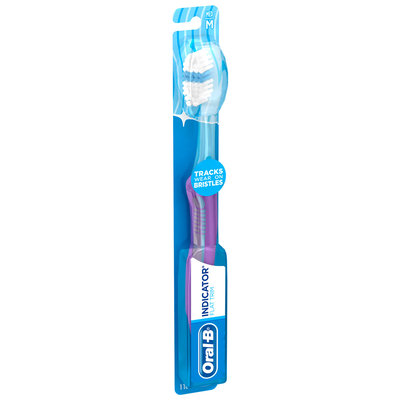 Oral-B Indicator Compact 35 Medium Bristle Toothbrush Carded Pack
