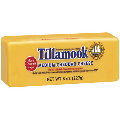 Tillamook Medium Cheddar Cheese 8 Oz Chunk