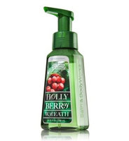 Bath & Body Works® HOLLY BERRY WREATH Anti-Bacterial Gentle Foaming Hand Soap