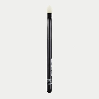 MAKE Cosmetics Expert Sponge Brush