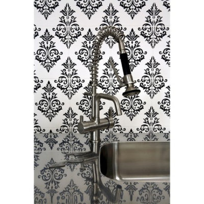 Graham & Brown Pallade Wallpaper - Black/White