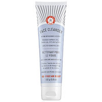 FIRST AID BEAUTY Face Cleanser