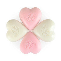 Pre de Provence Heart Shaped Shea Butter Enriched Gift Box with Four 25 Gram Soaps - 2 Tea Rose and 2 Camelia