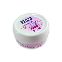 NIVEA Natural Tone Creme