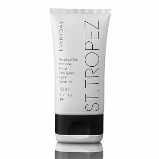 St. Tropez Everyday Face Moisturizer/Tanner