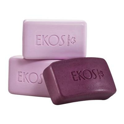 Linha Ekos Natura - Sabonete em Barra Puro Vegetal Acai Cremoso (2 X 100 Gr) + Sabonete em Barra Puro Vegetal Acai Lixa 100 Gr - (Natura Ekos Collection - Pure Vegetal Creamy Bar Soap Acai (2 x Net 3.5 Oz) + Pure Vegetal Scrub Bar Soap Acai Net 3.5 Oz)