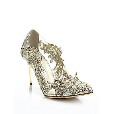 Oscar de la Renta Alyssa Embroidered PVC Pumps