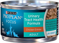 PRO PLAN® FOCUS ADULT Urinary Tract Health Formula Chicken Entree In Gravy
