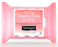 Neutrogena® Oil-Free Cleansing Wipes-Pink Grapefruit