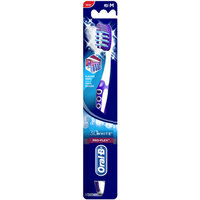 Oral-B 3D White Pro-Flex Medium Toothbrush