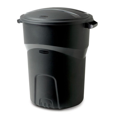 Rubbermaid 32 Gallon Black Non Wheeled Roughneck Trash Can
