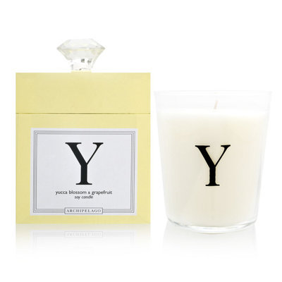 Archipelago Botanicals Archipelago Monogram - Y (Yucca Blossom & Grapefruit) Candle