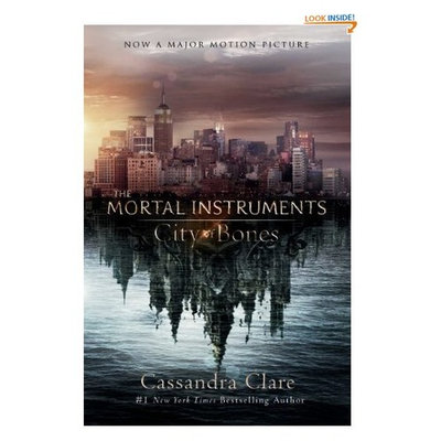 City of Bones: Movie Tie-in Edition (The Mortal Instruments)
