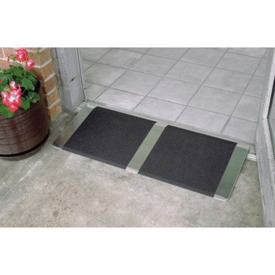 Prairie View Industries Standard Threshold Ramp Size: 16