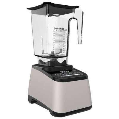 Blendtec Designer 675 with WildSide Jar