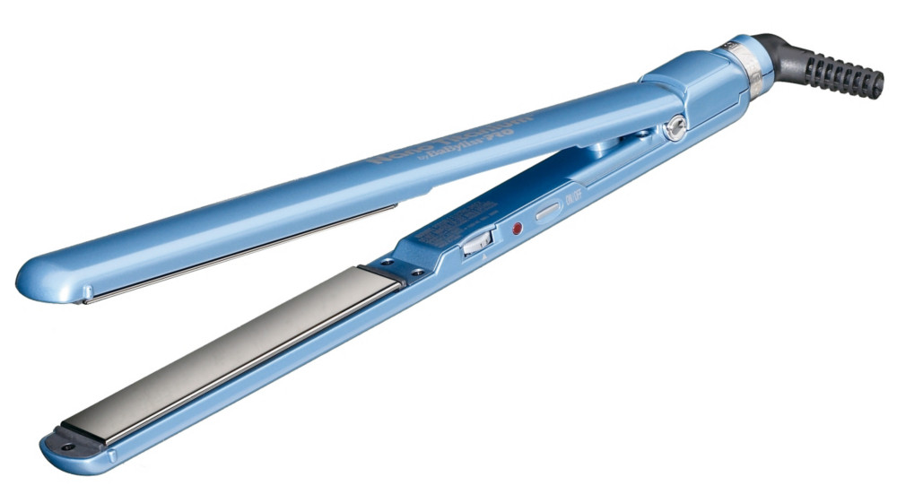 BaByliss PRO Nano Titanium Straightening Iron