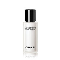 CHANEL Le Weekend De Chanel Renew