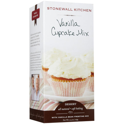 Stonewall KitchenA Vanilla Cupcake with Vanilla Frosting Mix