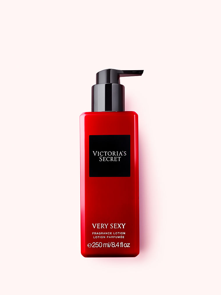 ☆Victoria's Secret☆Very Sexy フレグランス ローション 250ml Victoria's Secret Very Sexy Fragrance Mist 8.4 fl oz / 250