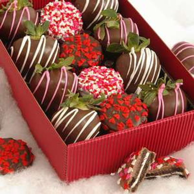 Bouquet of Fruits Valentine Chocolate Dipped Strawberries & Oreo's