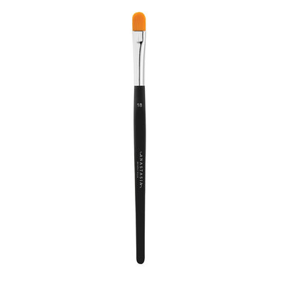 Anastasia Beverly Hills #18 Full Coverage Concealer Brush