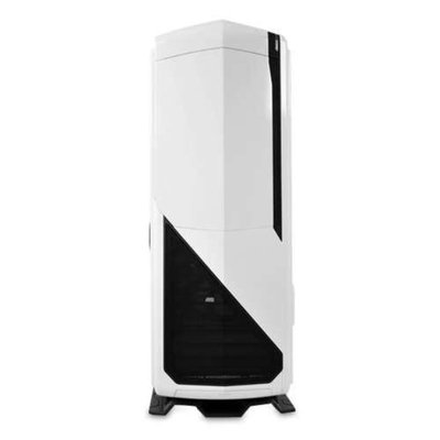 NZXT Phantom 820 Ultra Full Tower Chassis - 1x 140mm Fan, 3x 200mm Fan, SD Card Reader, 4x 5.25