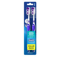 Oral-B Glide Tip with Special Deep Clean Bristles Toothbrush, Value Pack, 2 ea