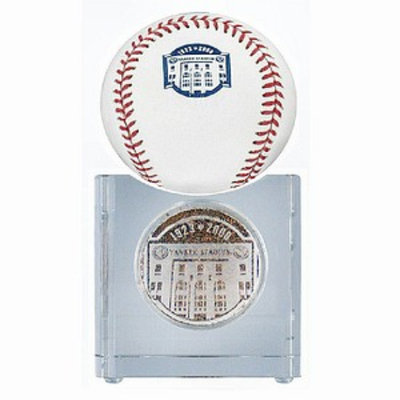 Steiner Sports NY Yank Stadium 09 Inaugural Season Crystal Paperweight Authentic Dirt