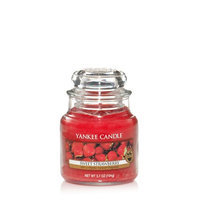 Yankee Candle Small sweet strawberry housewarmer candle