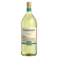 Constellation Brands Robert Mondavi Woodbridge Pinot Grigio Wine 1.5 l
