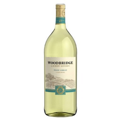Constellation Brands Robert Mondavi Woodbridge Pinot Grigio Wine 1.5 l