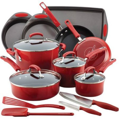 Rachael Ray 17-Piece Cookware Set