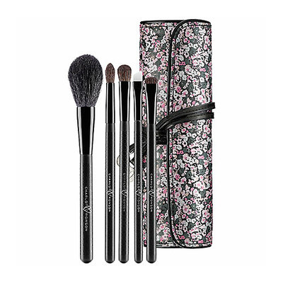 Charlotte Ronson Paint Me Pretty Travel Brush Set closed: 8 x 2.75 x 1.5