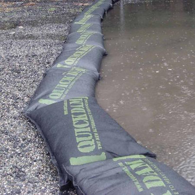 Quick Dam 120-Pack 24-in L x 12-in W Self-Inflating Flood Bags QD1224-120
