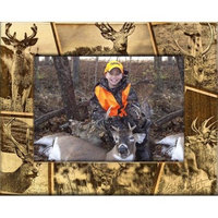 Giftworks Plus SPR2008 Deer Scatter, Alder Wood Frame, 4 x 6 In