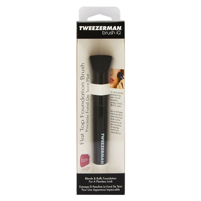 Tweezerman Brush iQ Flat Top Foundation Brush