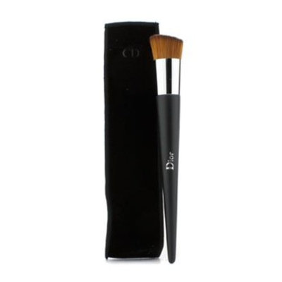 Christian Dior Backstage Foundation Full Coverage Fluid Brush for Women