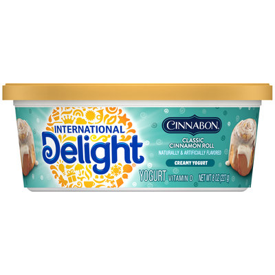 International Delight Cinnabon Classic Cinnamon Roll Creamy Yogurt Cup