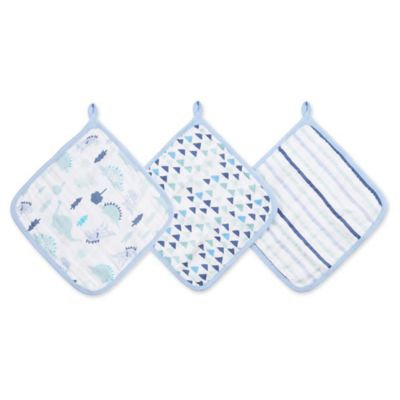 aden® by aden + anais® 3-Pack Washcloths in Dino Green