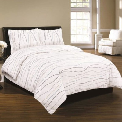 Printed Flannel 3 Piece Dot Duvet Cover Set by Tribeca Living