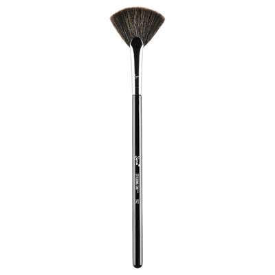 Sigma Beauty F42 Strobing Fan Brush, Size One Size - No Color
