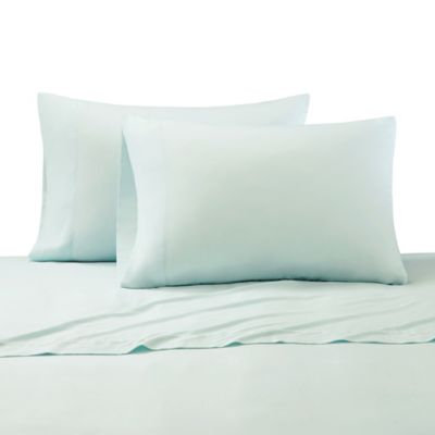 Cr me De La Cr me Milk 300-Thead-Count Cotton Standard Pillowcases in Teal