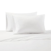 Cr me De La Cr me Milk 300-Thead-Count Cotton King Pillowcases in White