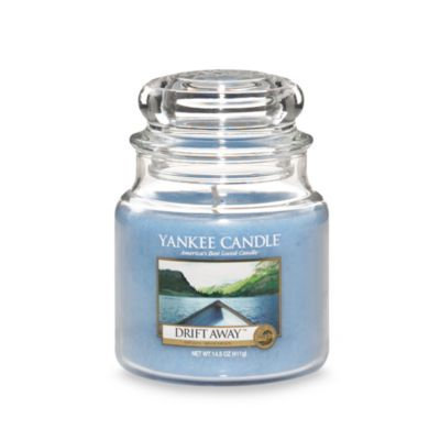 Yankee CandleA Drift Awaya ¢ Medium Classic Jar Candle