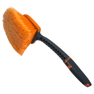 Concordia Short-Handled Tire Brush, Grey