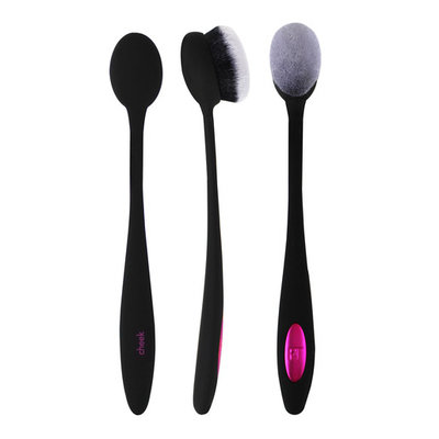 real techniques Blend + Blur Cheek Brush