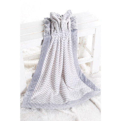 Harriet Bee Bairdstown Zigzag with Border Plush Blanket Color: Grey / Grey
