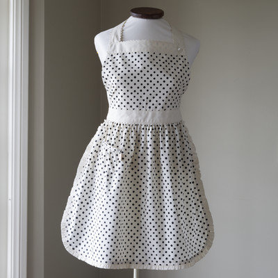 Taylor Linens Dottie Cotton Apron