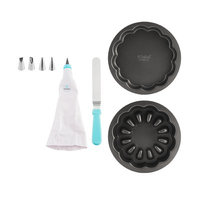 Baker's Advantage Fillables® 10 Inch Round Pan Plus Tools
